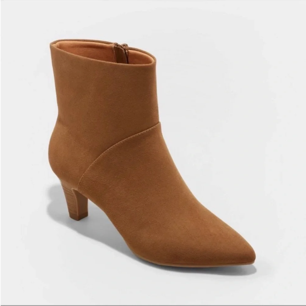 Universal Thread 7.5 Ankle Boots- NWT